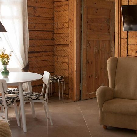 Pihtla Village Apartment Экстерьер фото
